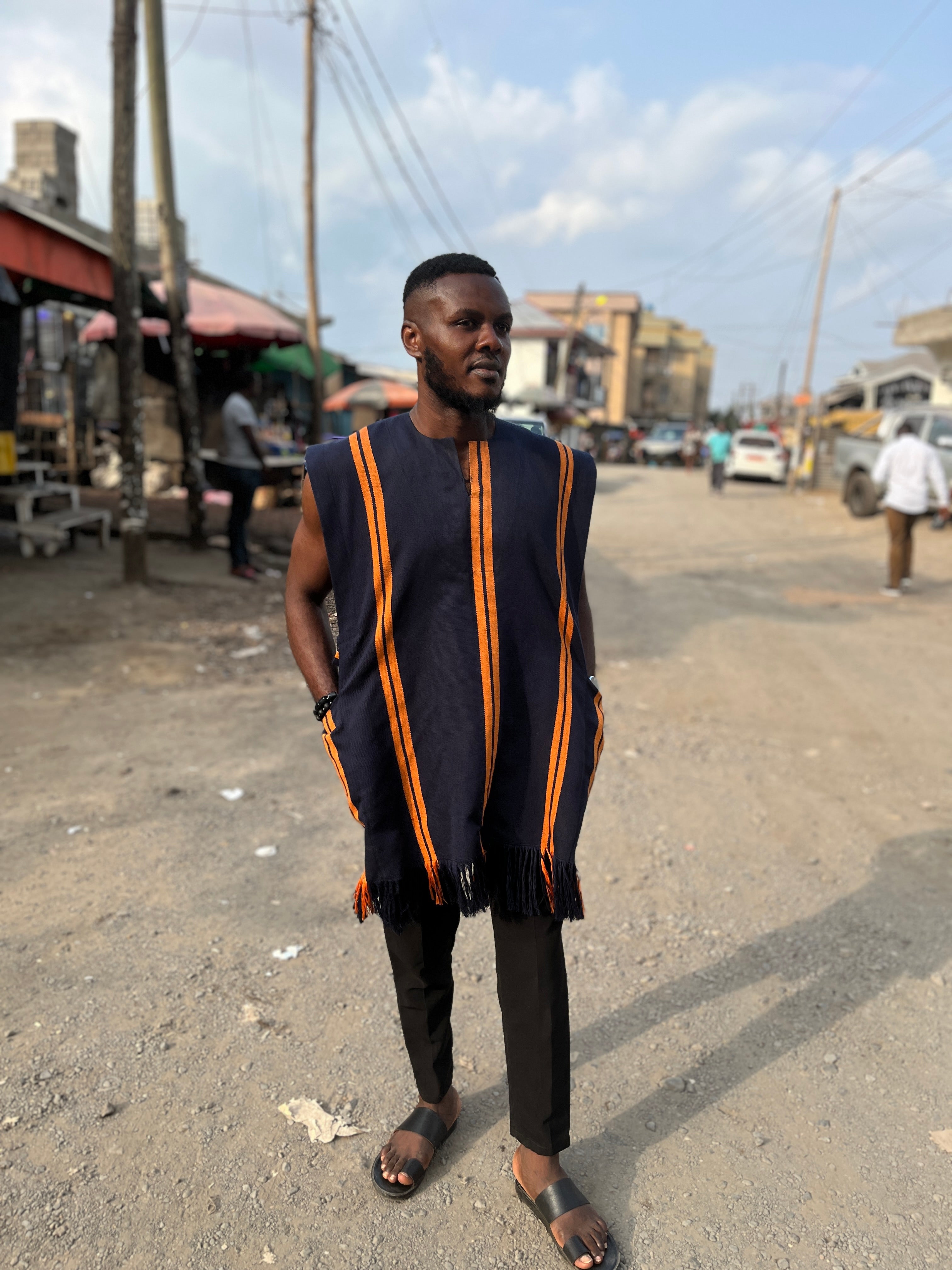 Sleeves Top black with Orange stripes Fringe Carl-Winston